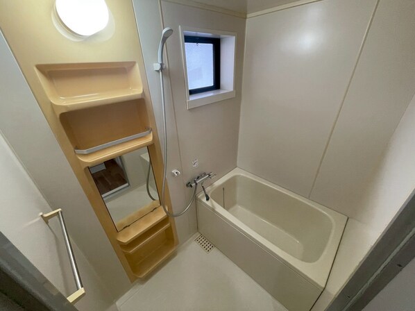 エクセレントパレスA棟の物件内観写真